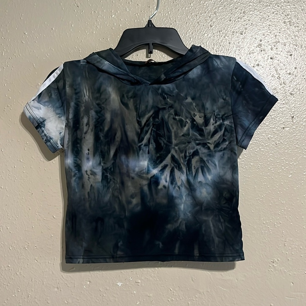 womens crop top